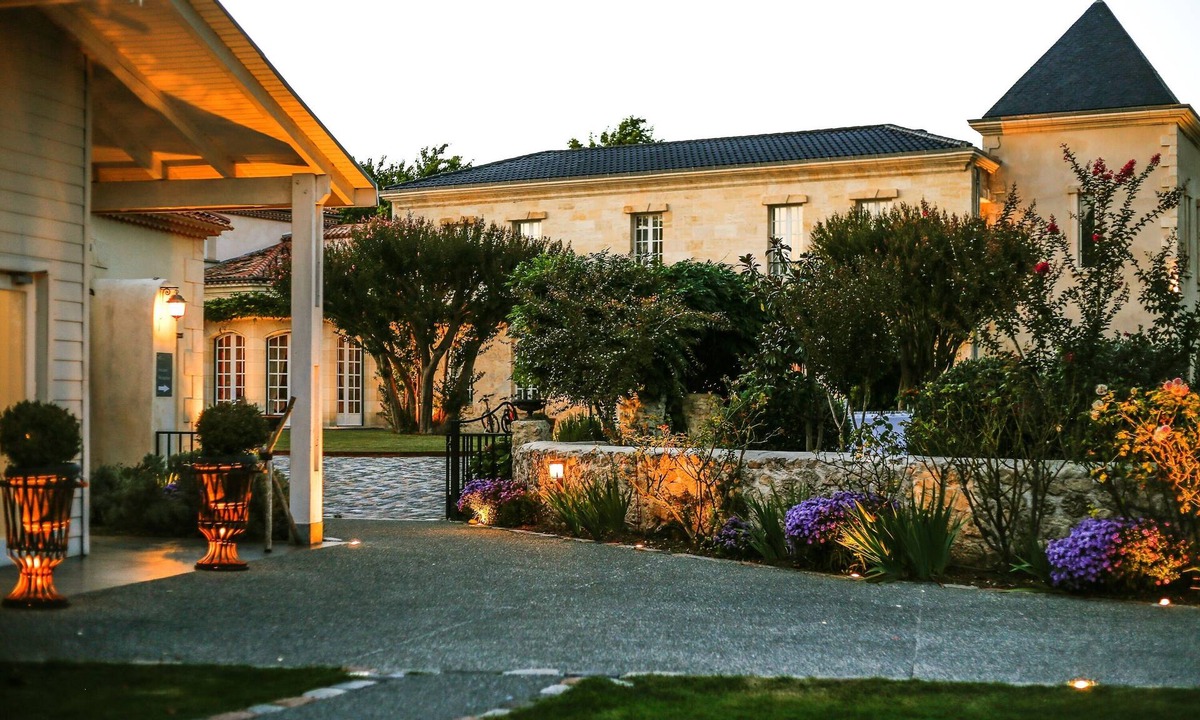 Saint-Medard-d'Eyrans Hotel | Domaine de Larchey