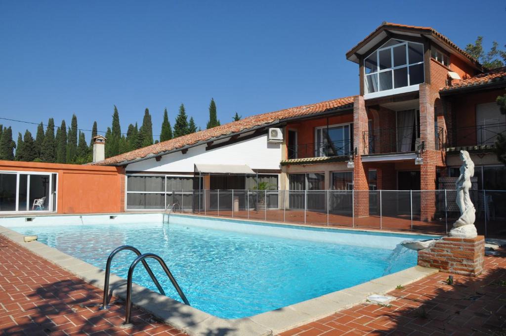 Montgaillard-Lauragais Bed & Breakfast | Domaine de Hurlevent