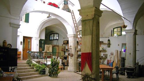 Saint-Laurent-du-Pape Bed & Breakfast | Domaine de l'Amiral