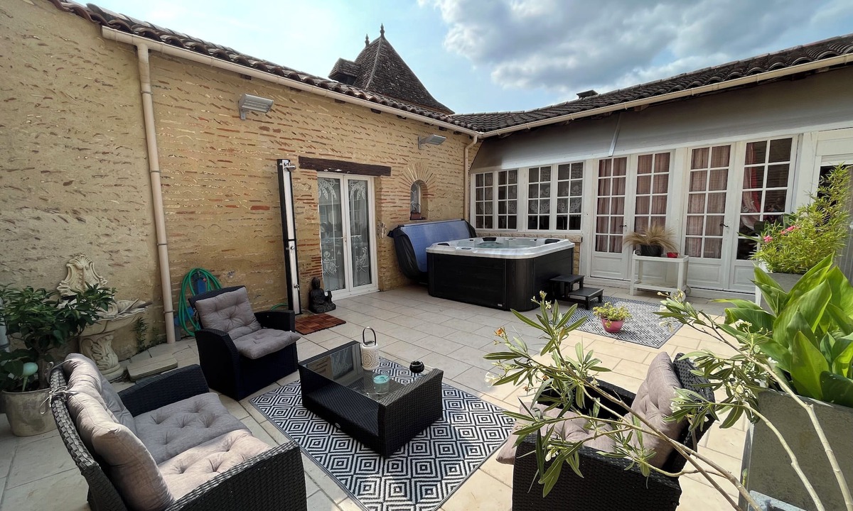 Razimet House | Domaine De l Ourbise