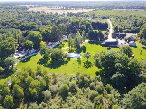 Gien House | Domaine de la Caillardière