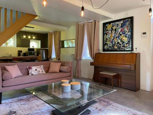 Gien House | Domaine De La Chênaie Les Hortensias