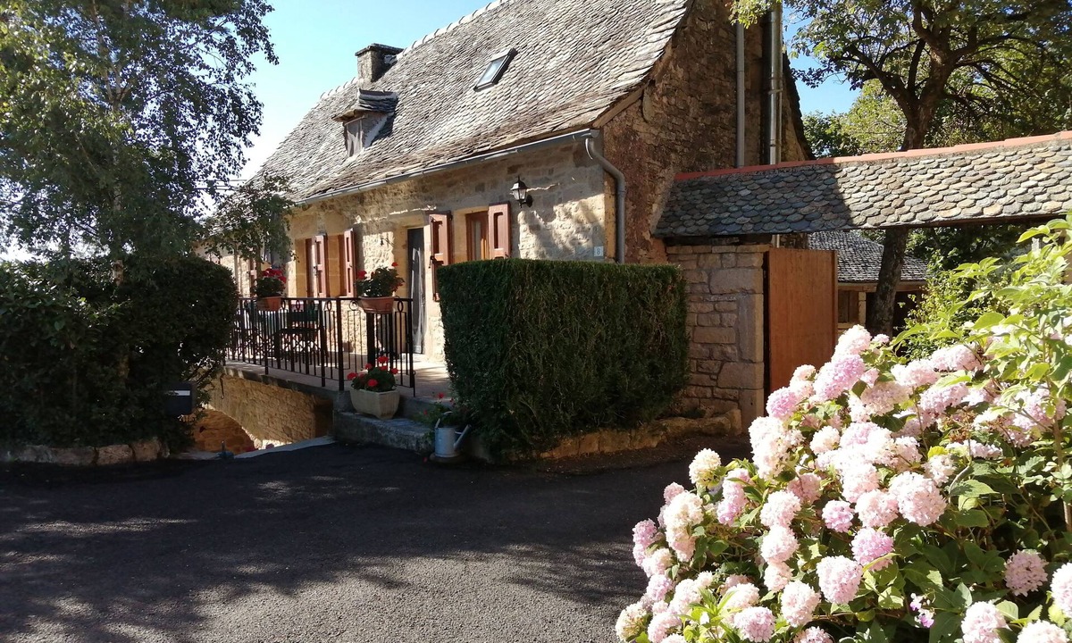 Estaing House | Domaine de Majorac Estaing Aveyron Gîte n°1 "Le 1765", certified and listed