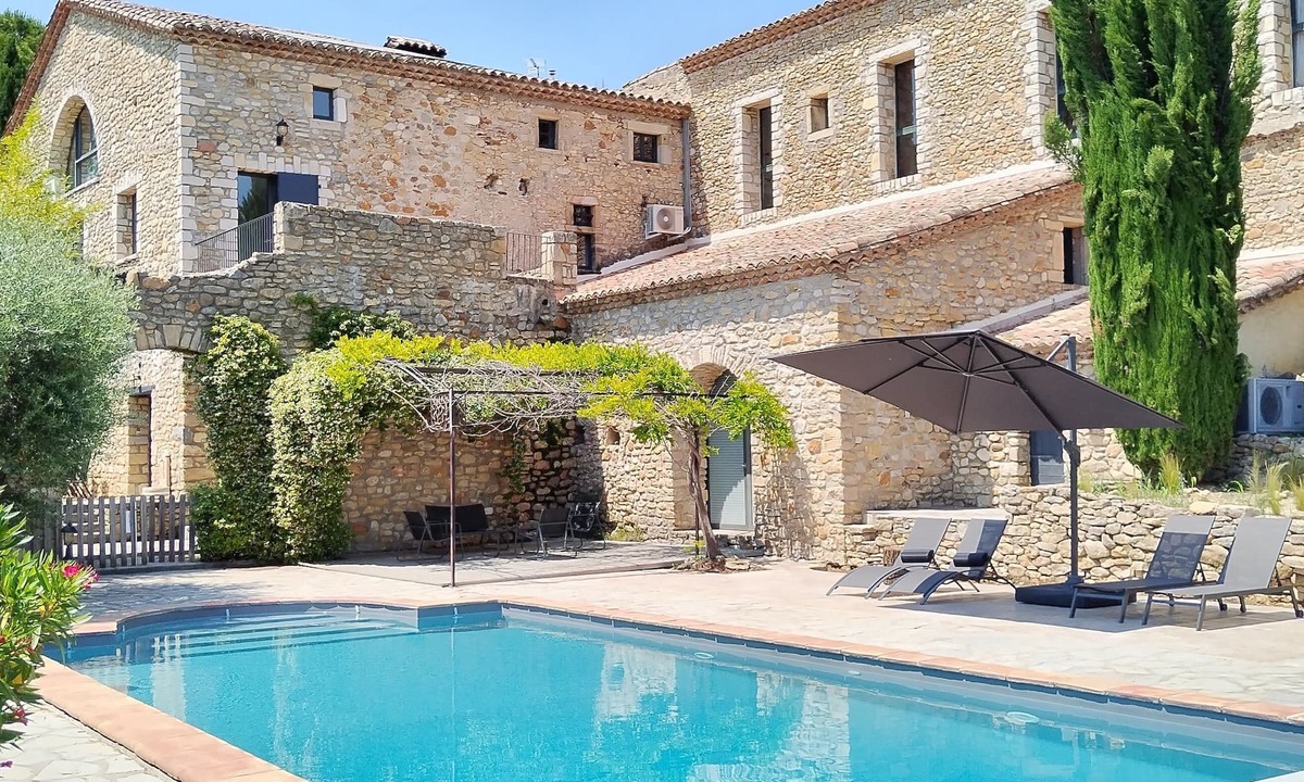 Rousson Other | Domaine de Pélipa - Mas surrounded by nature
