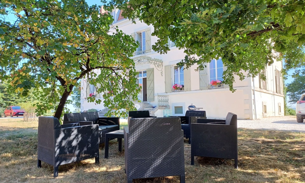 Chabanais House | Domaine de Savignac