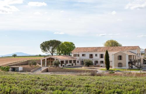 Valensole Apartment | Domaine Demol