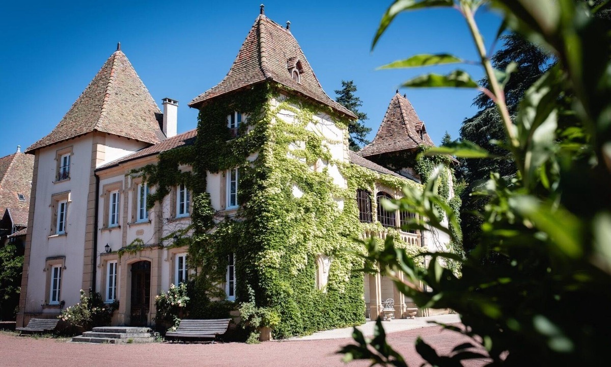 Cordelle Hotel | DOMAINE DES GRANDS CÈDRES