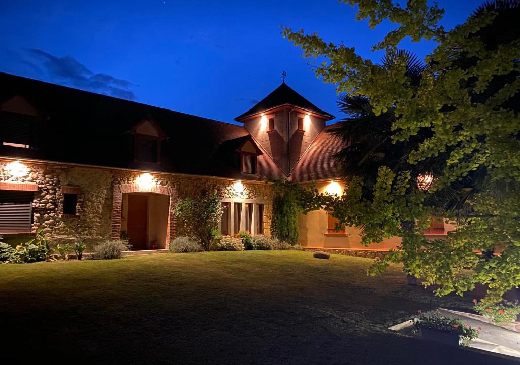 Saint-Vincent Bed & Breakfast | Domaine des pierres trouvées