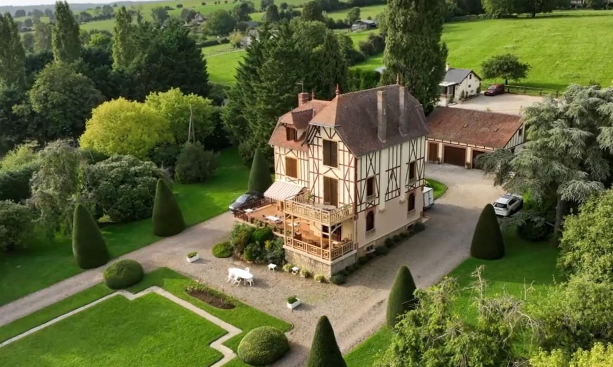 Cisai-Saint-Aubin Bed & Breakfast | Domaine des Thomins