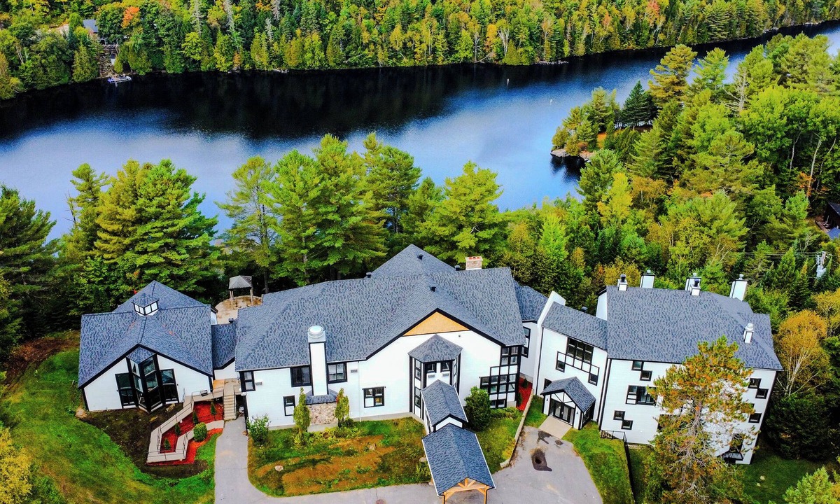 Saint-Alphonse-Rodriguez Hotel | Domaine du Lac Long -Spa et piscine-