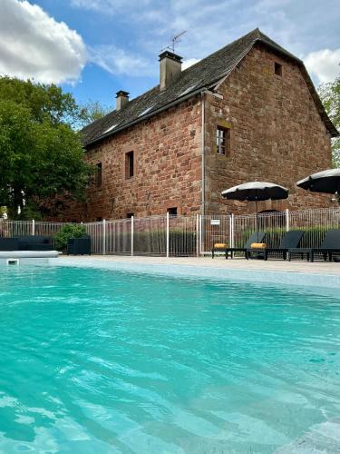 Saint-Cyprien-sur-Dourdou Bed & Breakfast | Domaine du Mas Naut