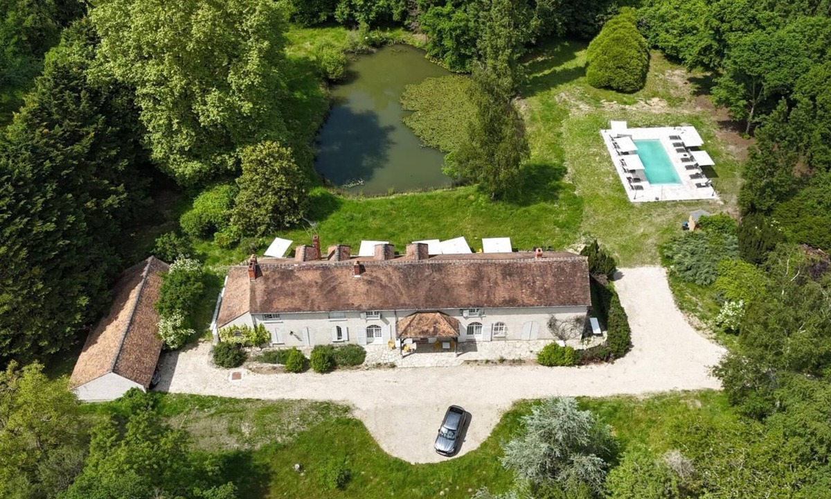 Chevillon-sur-Huillard House | Domaine du Patineau