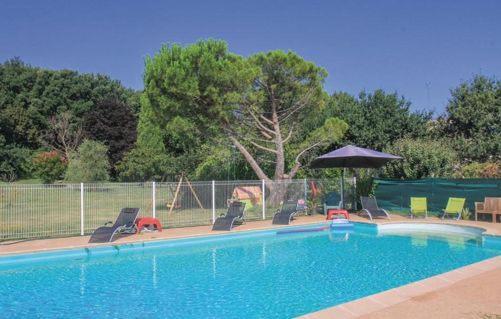 La Begude-de-Mazenc Apartment | Domaine La Dame Des Lys