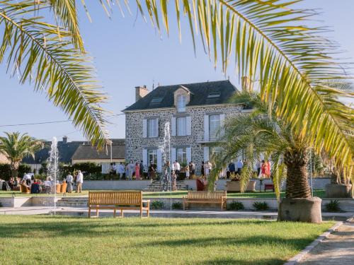 Tinteniac Bed & Breakfast | Domaine Les Jardins dArsene