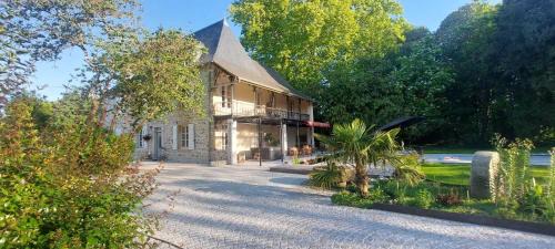 Castetnau-Camblong Bed & Breakfast | Domaine Lespoune