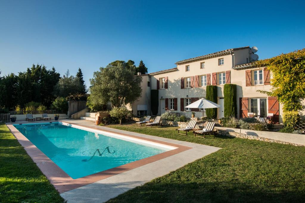 Roullens Hotel | Domaine Michaud