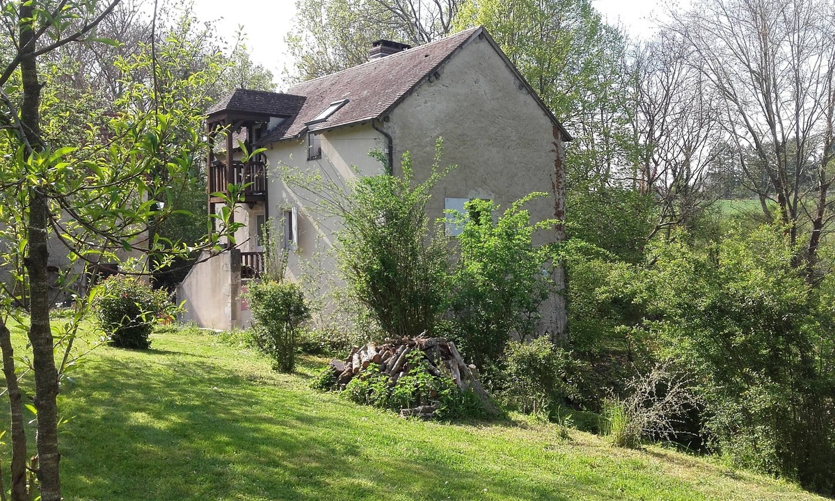 Besson House | Domaine Pastel