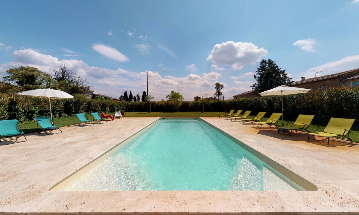 Fabrezan Apartment | Domaine Paul Huc, the Stable, upscale apartment with pool