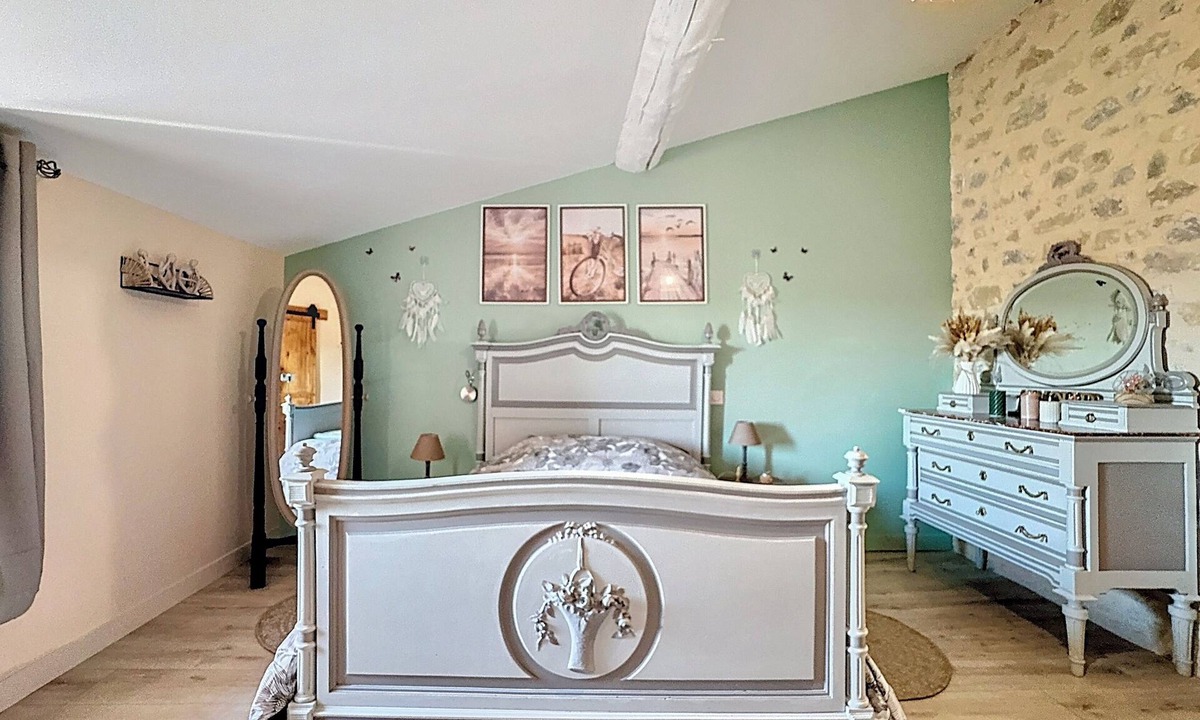 Ledignan Apartment | Domaine Taurin gîte Elyssa