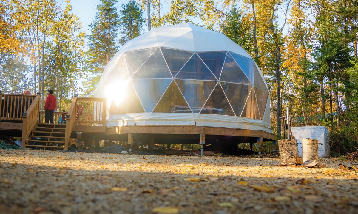 Little Bullhead Cottage | Dome on the Lake and Spa
