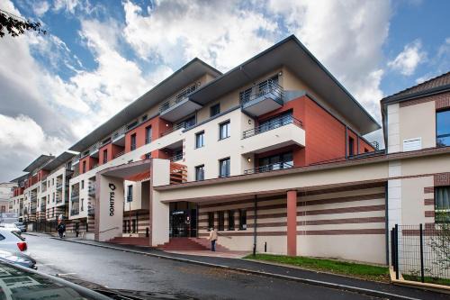 Melun Apartment | DOMITYS La Courtine