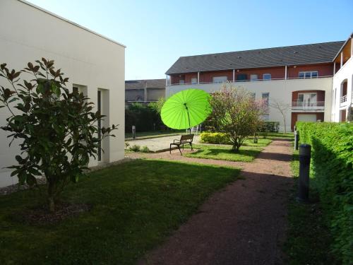 Vierzon Apartment | Domitys Le Village