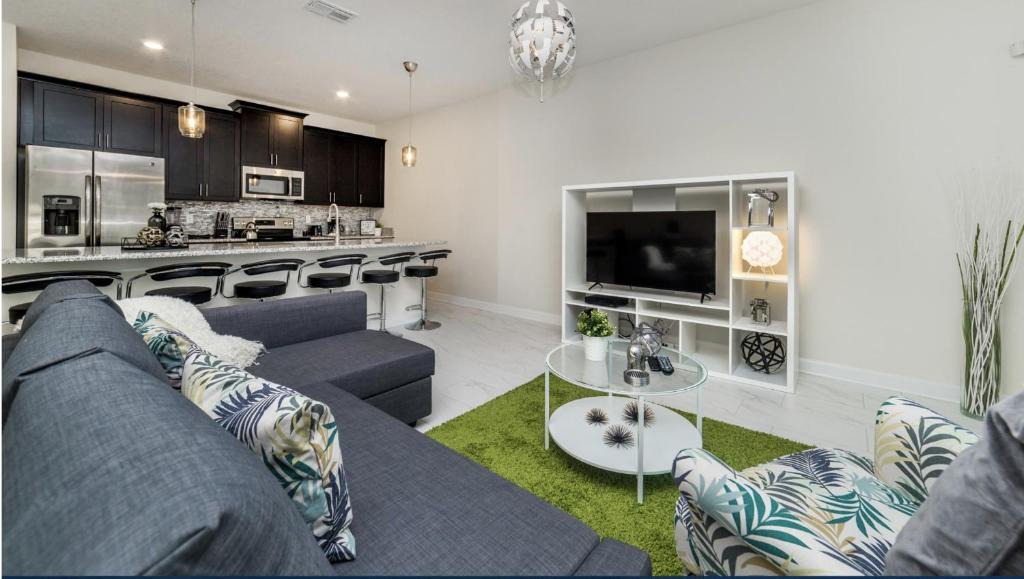 Davenport House | Donkey Pool Cottage Accommodate 12