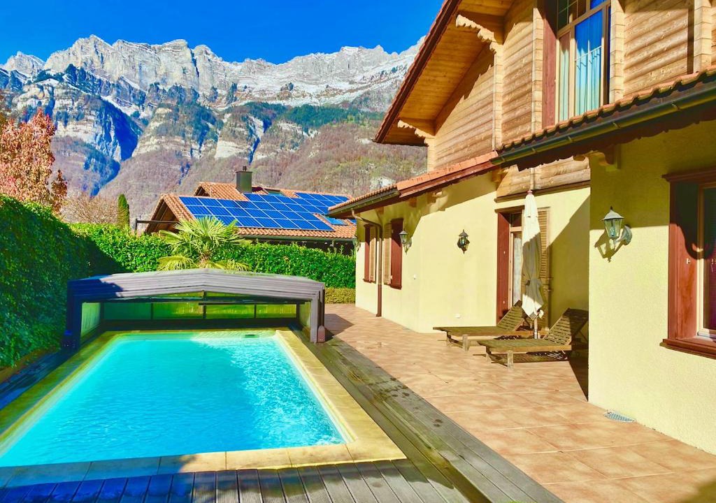 Quarten House | Doodle's Amazing Chalet -Walensee - Flumserberg - Churfirsten - Heidiland - Pool - Sauna