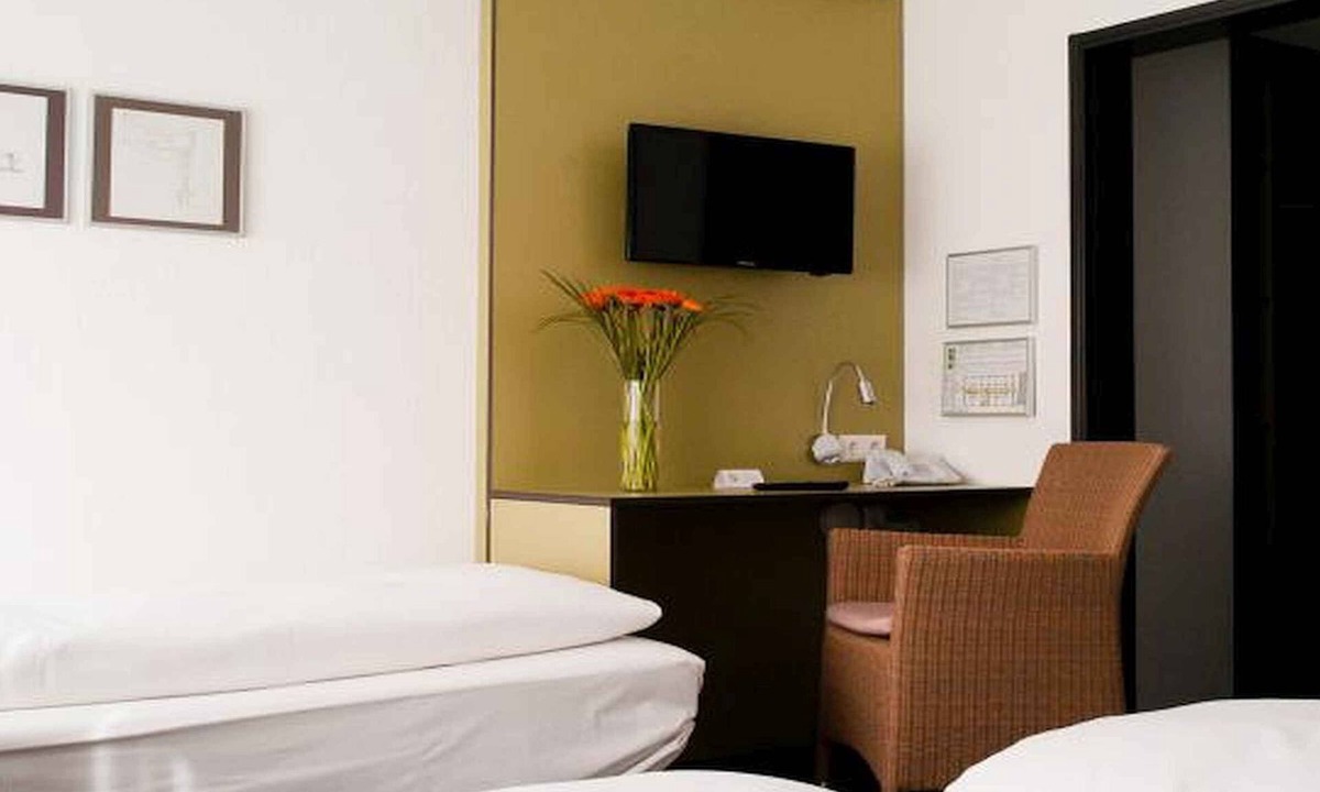 West Apartment | Doppelzimmer mit Zustellbett