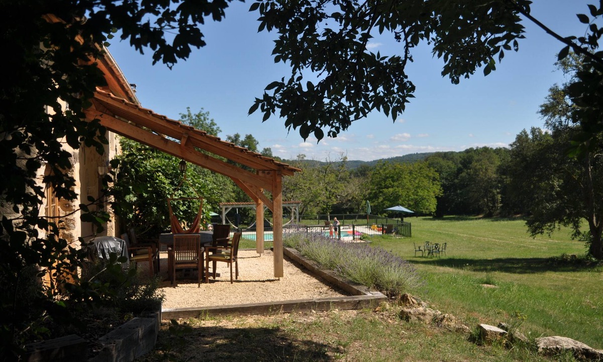 Saint-Pompont Cottage | Dordogne exclusive gite. Heated pool. Friends and family. All ages