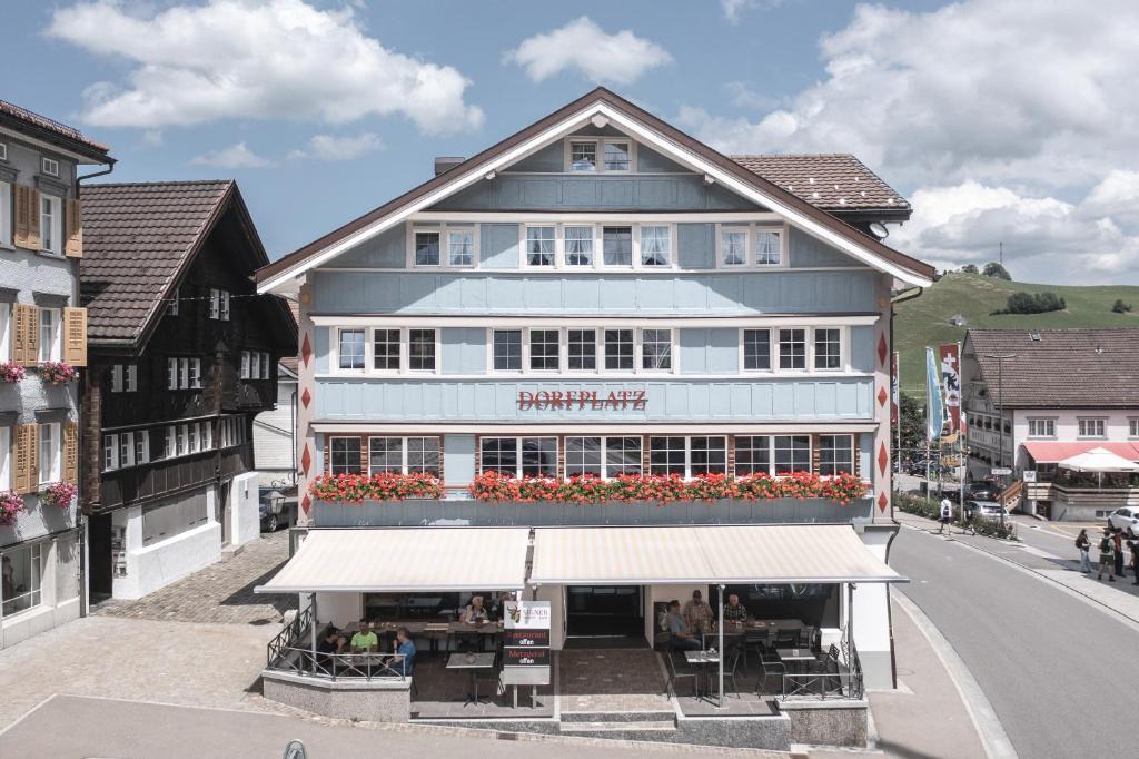 Urnaesch Hotel | Dorfplatz Urnäsch