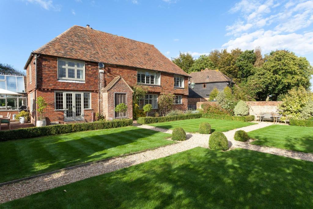 Ashford House | Dormestone Farm by Bloom Stays