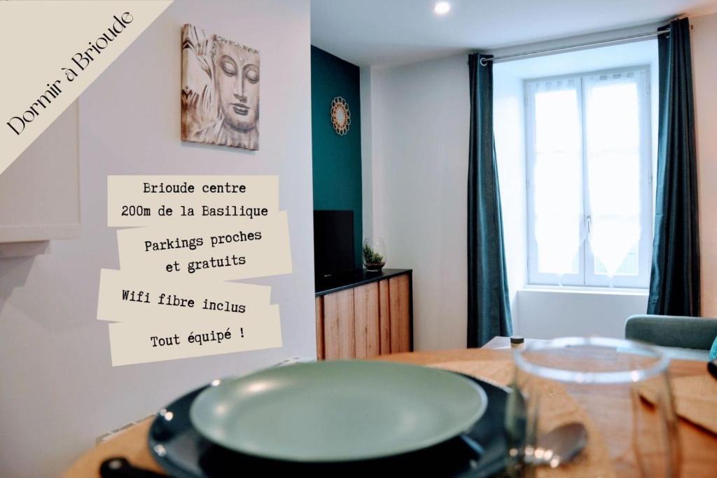 Brioude Apartment | Dormir à Brioude - appartement 'esprit zen'
