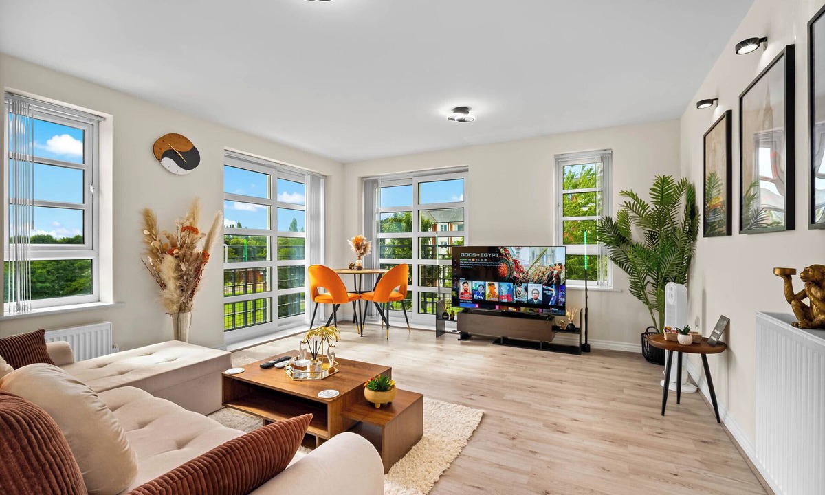 Erdington Apartment | Dote Haven Stylish 2 Bed Apartment with Free parking