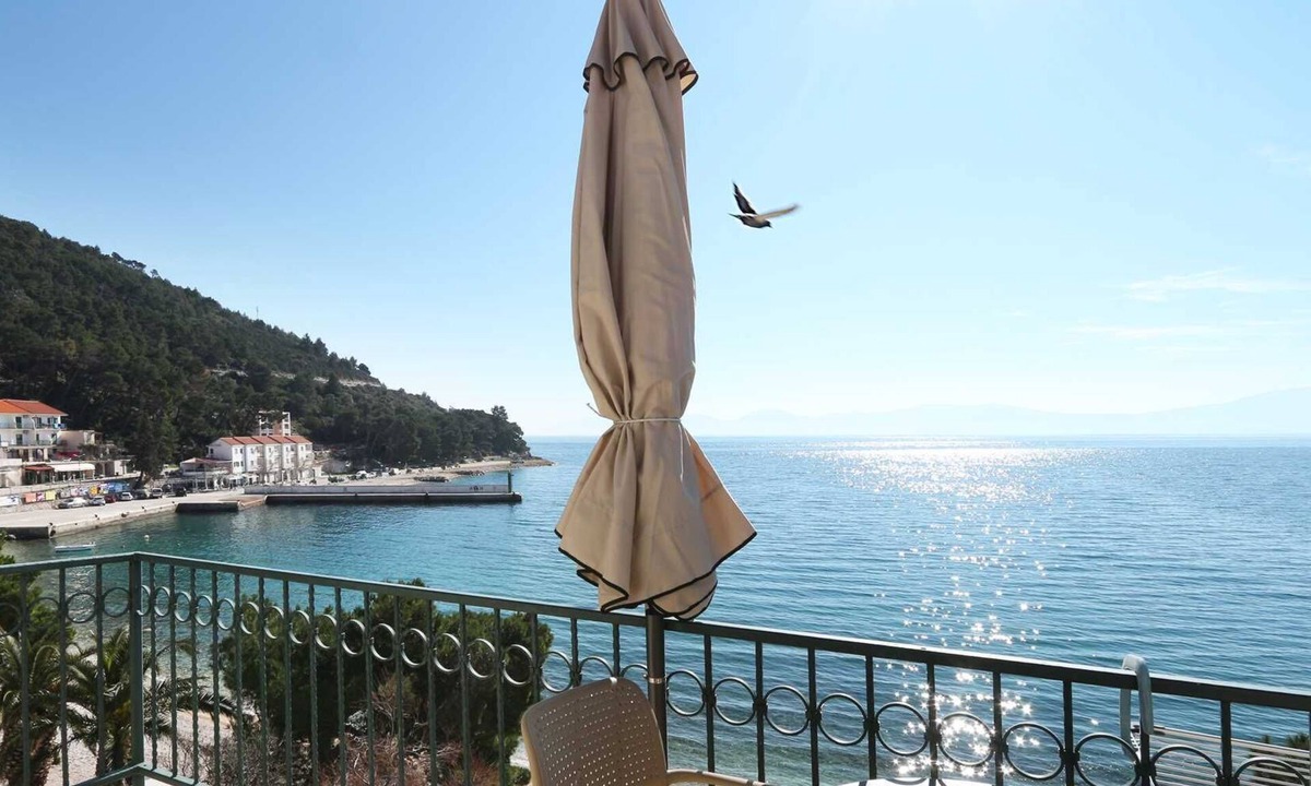Drvenik Apartment | Double Comfortable Studio Sea View Apartment 22