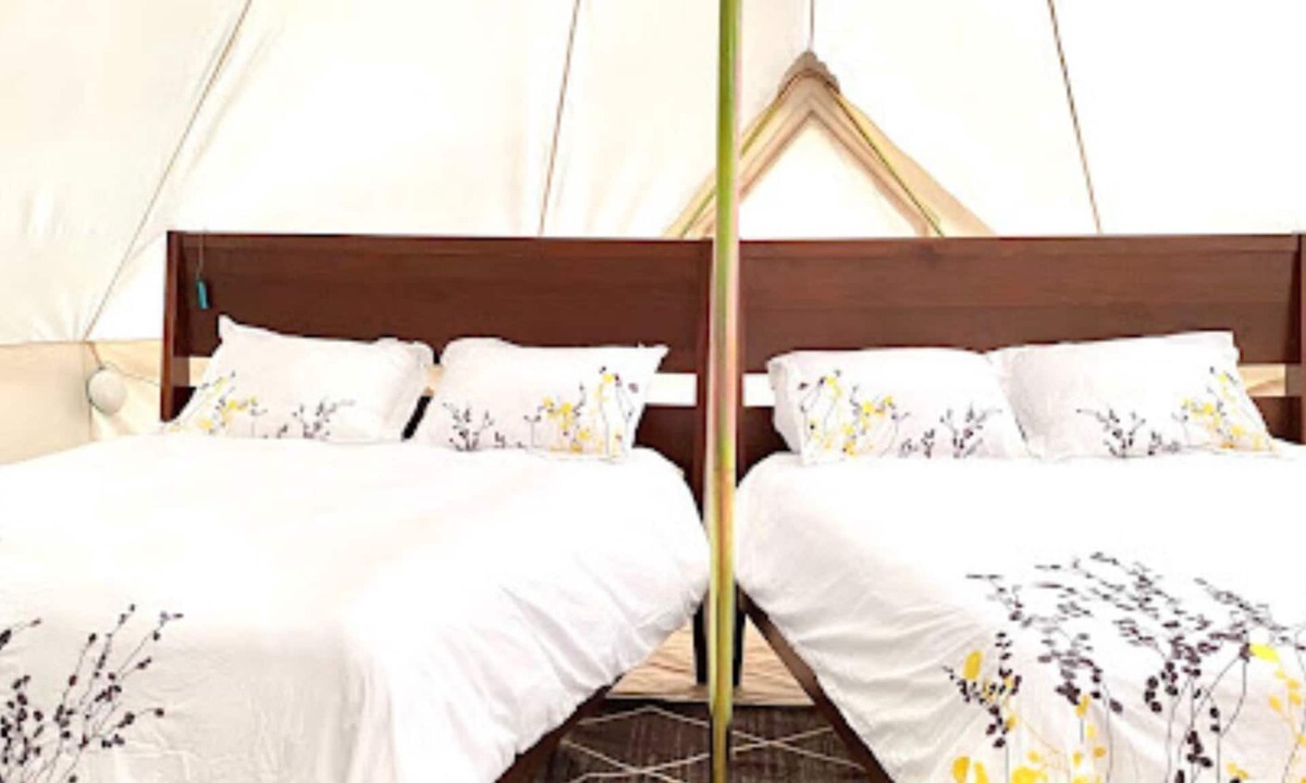 Lodi RV Rental | Double Queen Glamping Tent