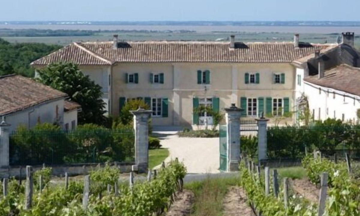 Saint-Thomas-de-Conac House | Double room accessible to disabled people