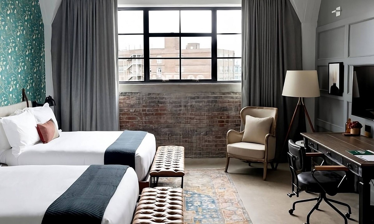 South Main Historic District Apartment | Double Room at ARRIVE Memphis, Pet-Friendly Property, Parking Onsite