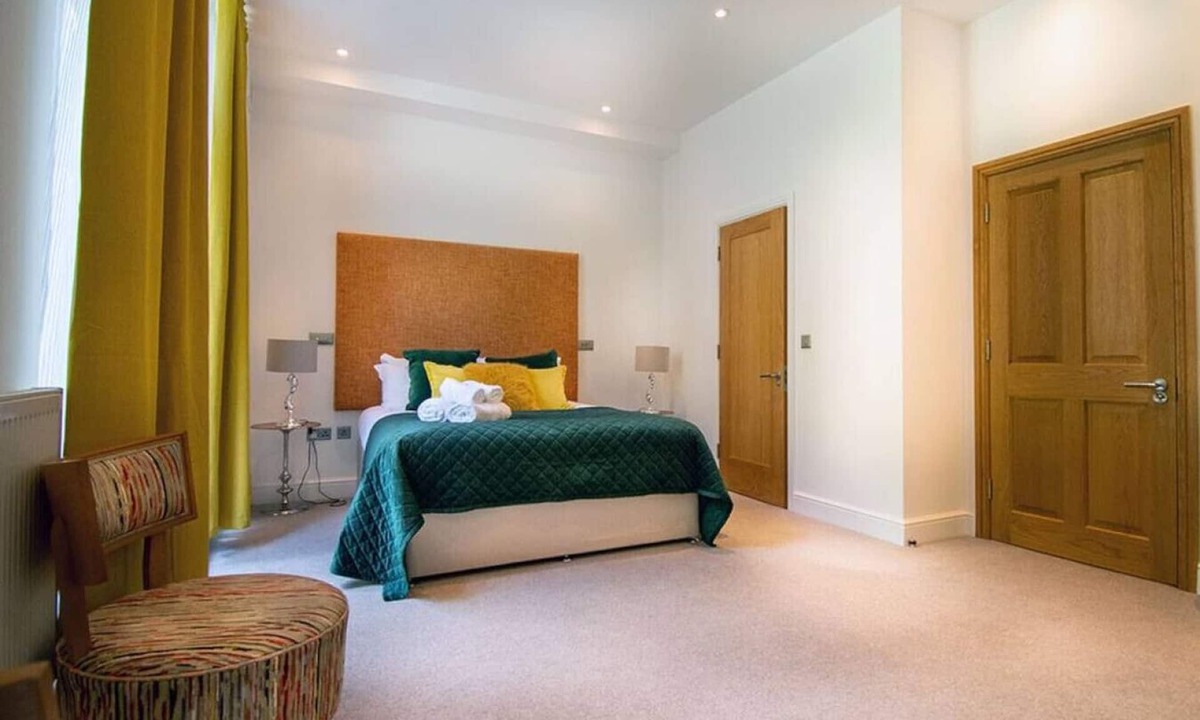 Penarth Hotel | Double Room Courtyard Penarth