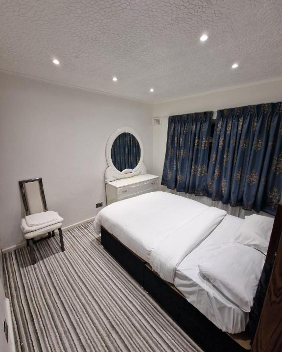 East Wickham House | Double room in a house Share