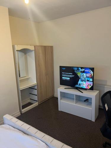 Wolverhampton House | double room in wolverhampton