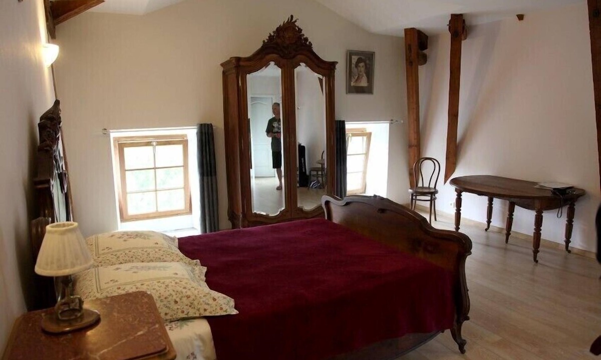 Saint-Affrique House | Double room-Premium-Ensuite with Shower-2