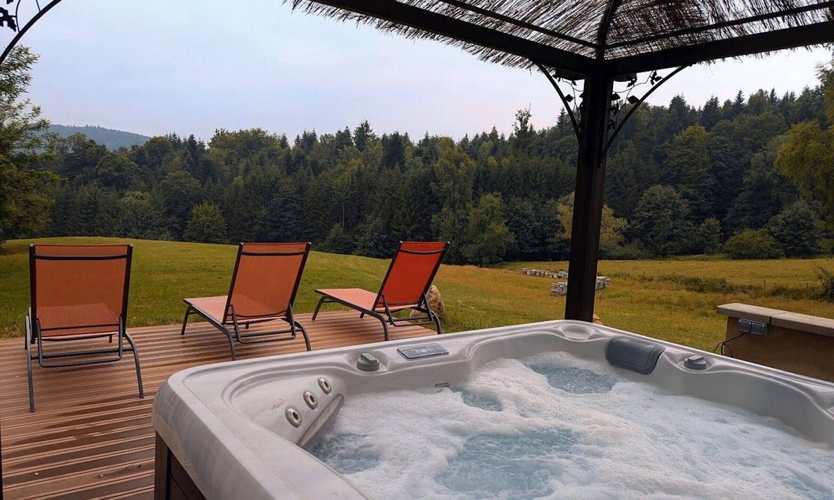 Moyenmoutier Bed & Breakfast | Double Room with Breakfast in Historic Building