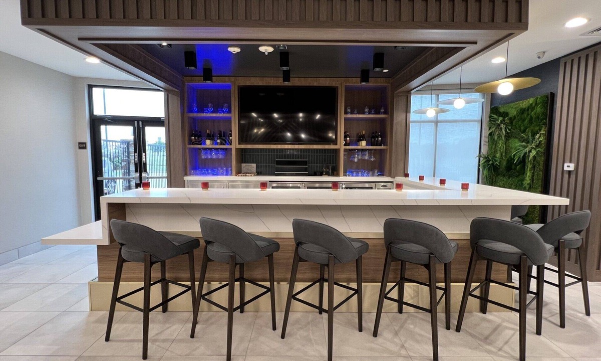 Fort Worth Hotel | DoubleTree by Hilton Fort Worth Fossil Creek