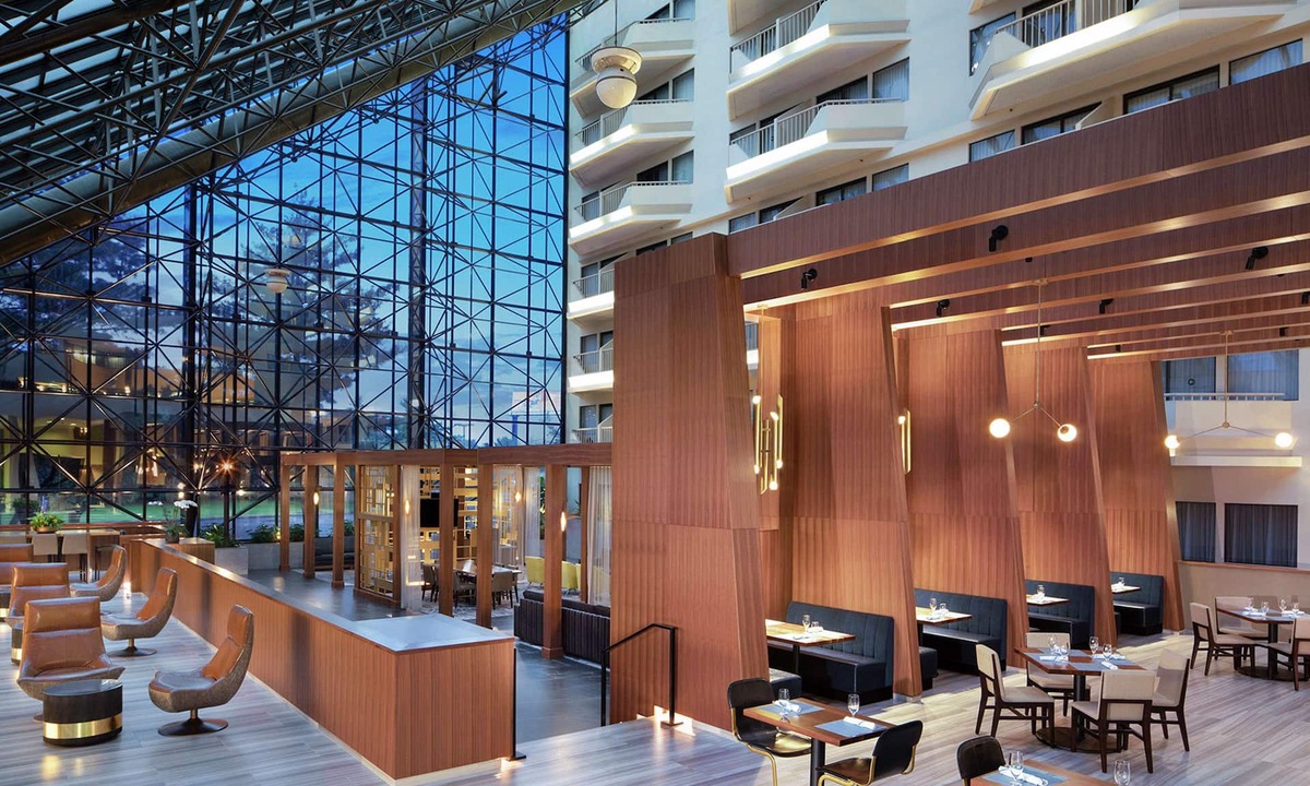 Newark Hotel | DoubleTree by Hilton Hotel Newark Airport