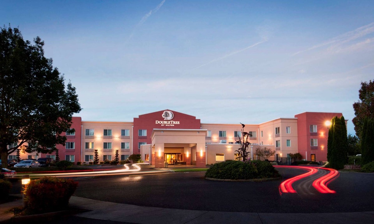 Vancouver Hotel | DoubleTree by Hilton Hotel Vancouver