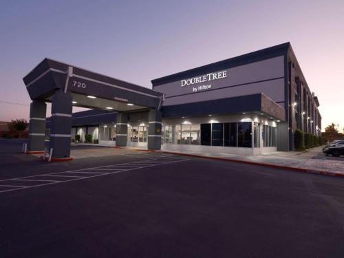 Livermore Hotel | DoubleTree by Hilton Livermore, CA