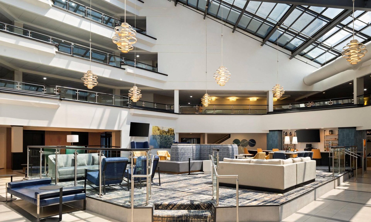 North Chesterfield Hotel | DoubleTree by Hilton Richmond - Midlothian