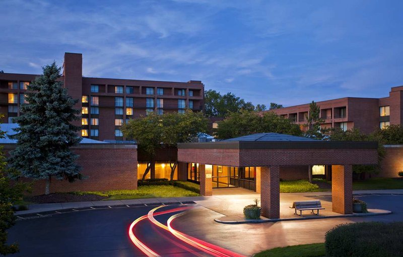 East Syracuse Hotel | DoubleTree by Hilton Syracuse