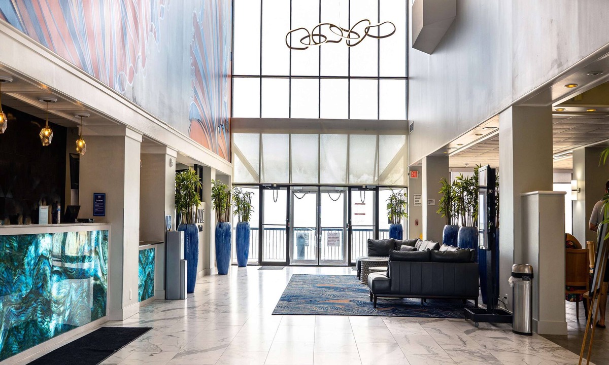 North Beach Hotel | DoubleTree by Hilton Corpus Christi Beachfront